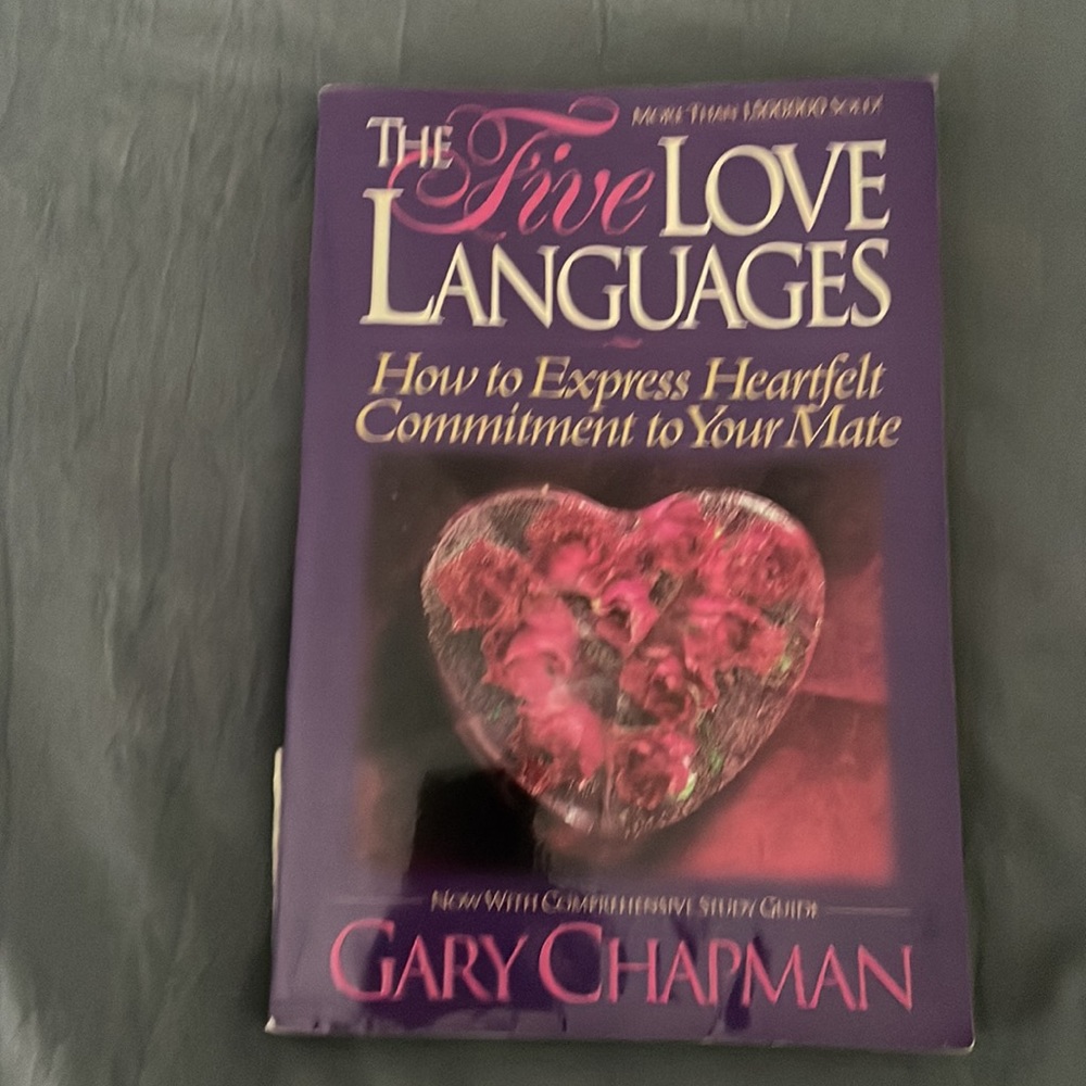 THE FIVE LOVE LANGUAGES BOOK